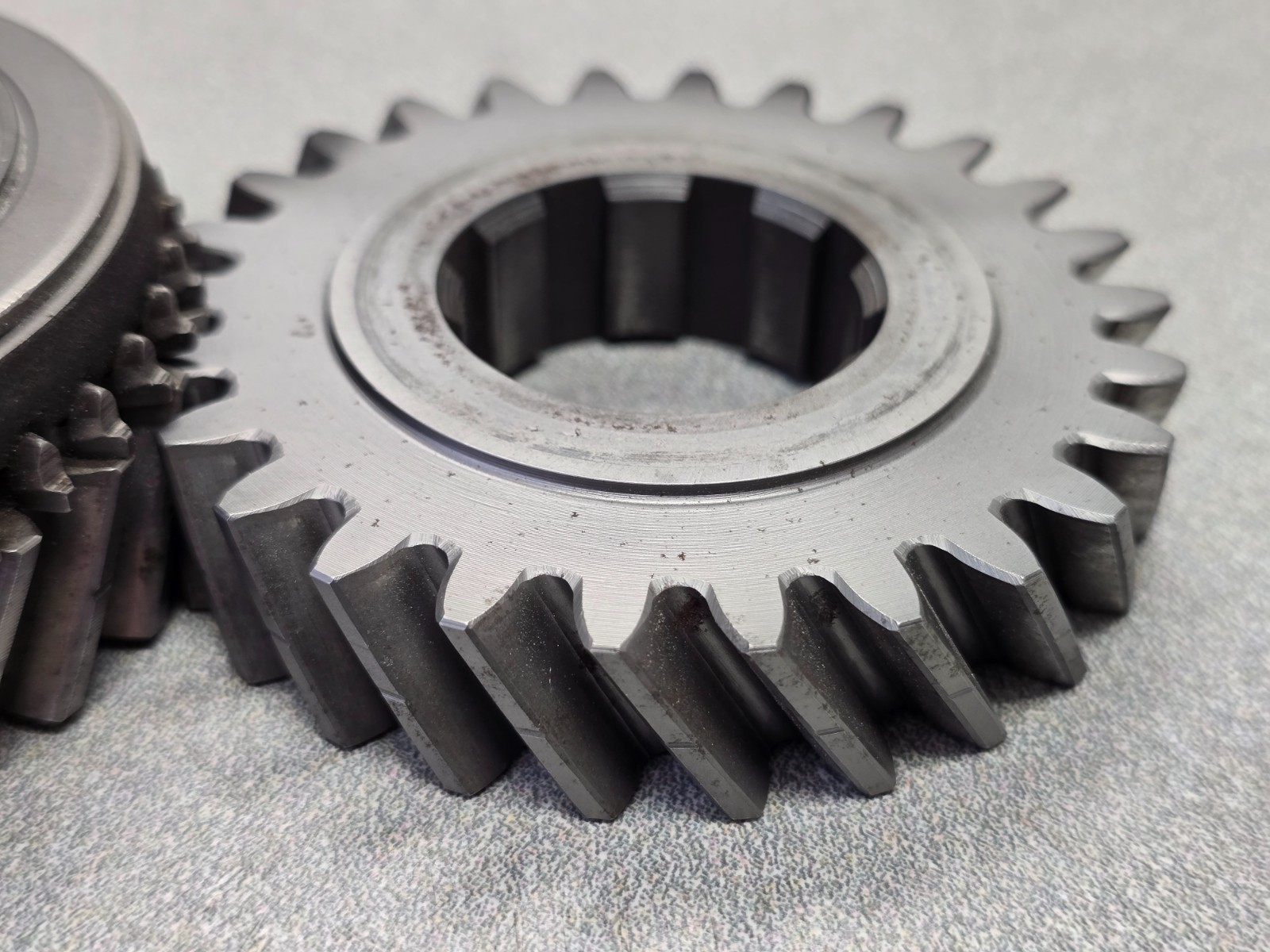 VERY NICE ORIGINAL PORSCHE 911 915 TRANSMISSION QQ 26:26 GEARSET #7855 NLA 74-86