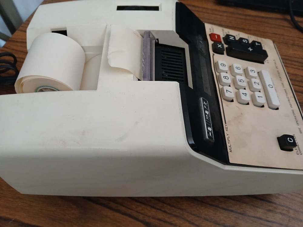 Vintage Hallmark 10 Key Electric Adding Machine Model AM-892 AS-IS