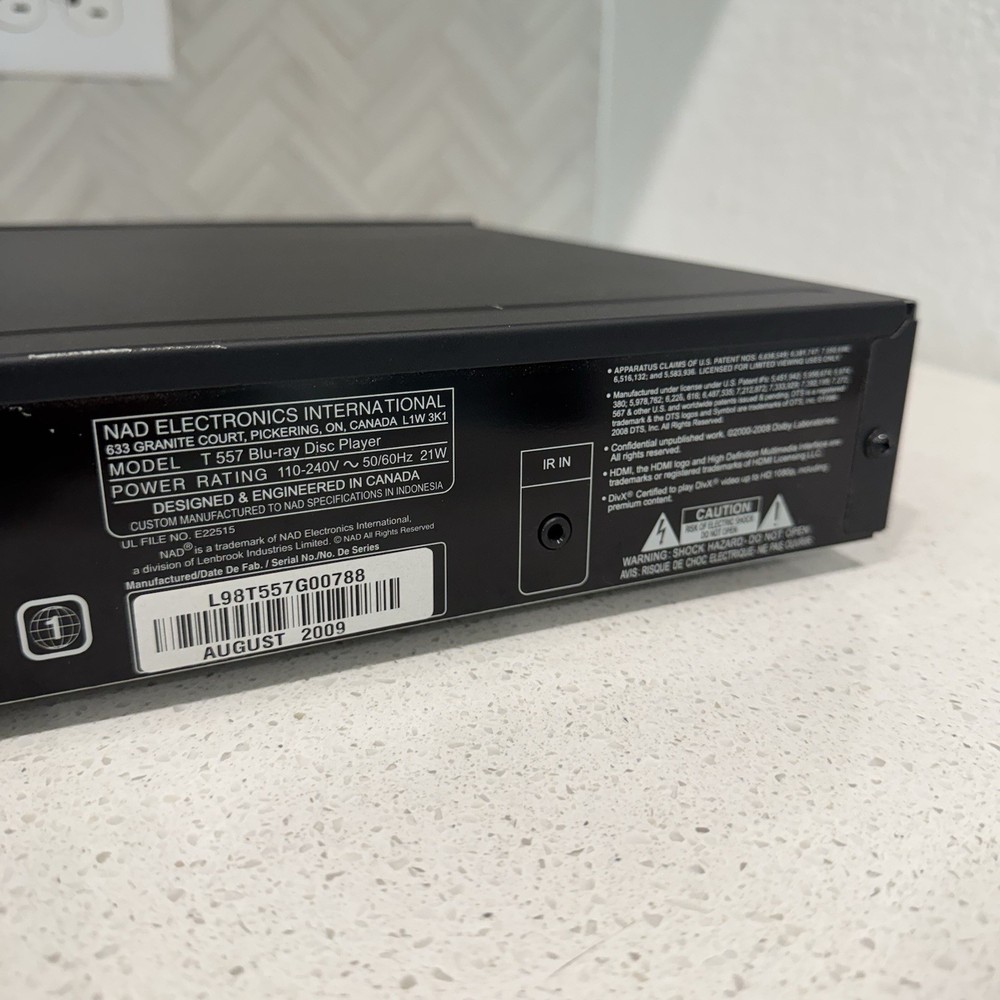 NAD Blu-Ray Disc Player T557 ONLY - NO Remote Control - TESTED