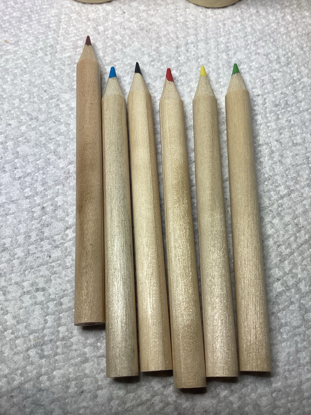 4-pack Mini Wood Colored Pencil Travel Sets With Built-in Sharpeners