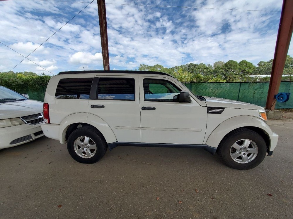 2009 Dodge Nitro OEM TIPM Totally Integrated Power Module 04692300AB