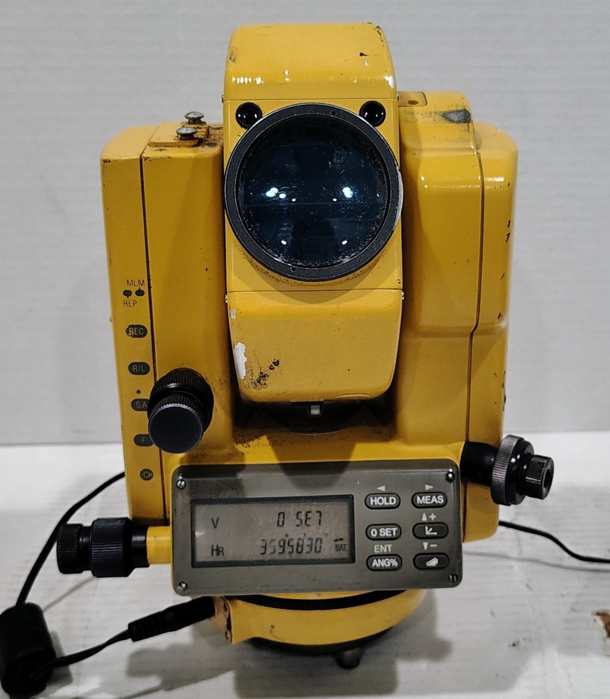 Topcon GTS-303D Electronic Precise Surveying And Data Collection Power Tested