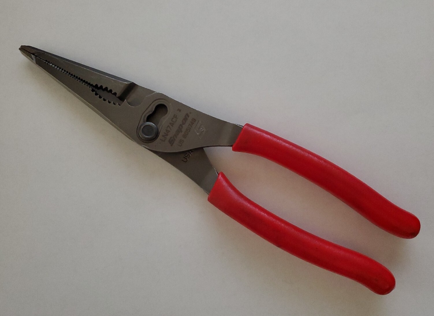 Snap On Tools 9" Long Nose Pliers 3 Slip Joint Talon Grip 57% More Power RED NEW