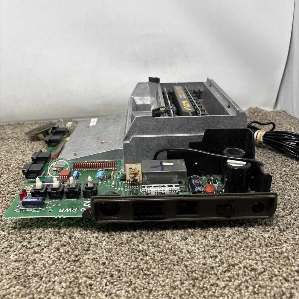 Atari 800 Computer Complete Motherboard Tested And Working READ! Finicky Button