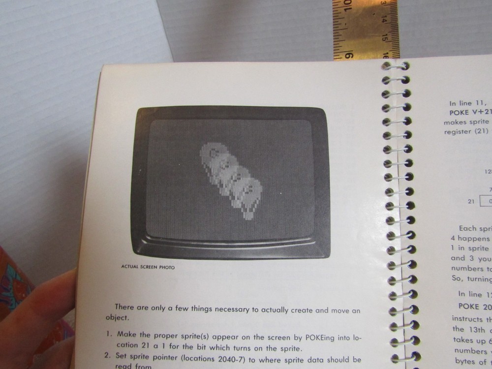 Vintage Commodore 64 User's Guide Book First Edition 1983 Users Guide 5th print