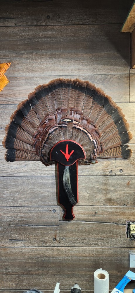 Turkey Fan Plaque Box Call Handle Red Black