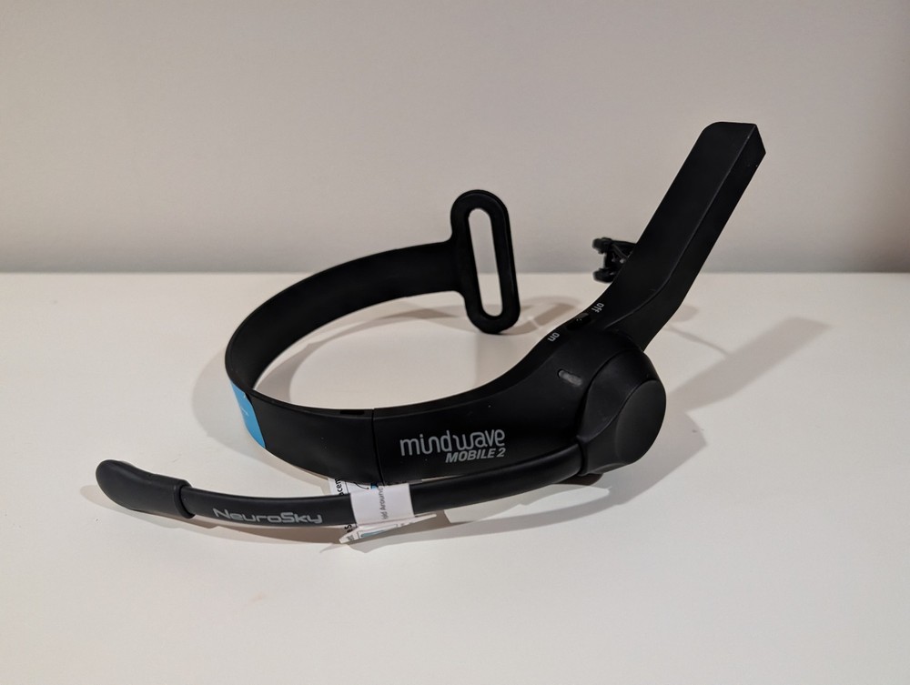 NeuroSky Mindwave Mobile Brainwave Starter Kit Tested