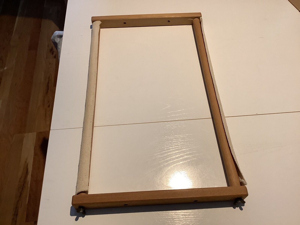 “The Creative Circle” Needlepoint Stitchery Frame