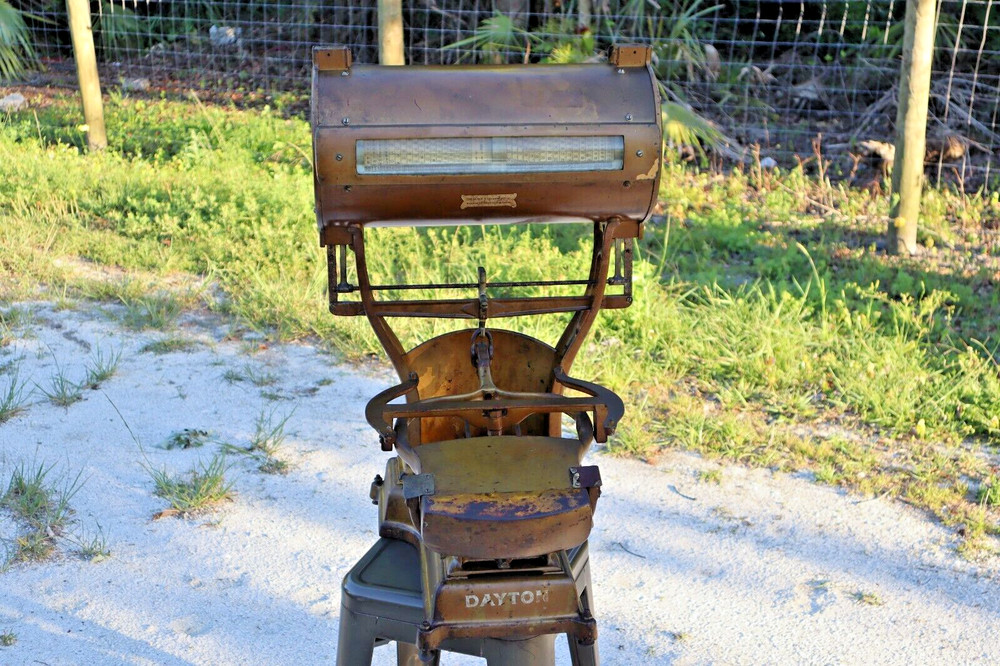 ANTIQUE DATYON COMPUTING SCALE 30 LB CAPACITY STYLE 1700 FOR PARTS, NOT WORKING