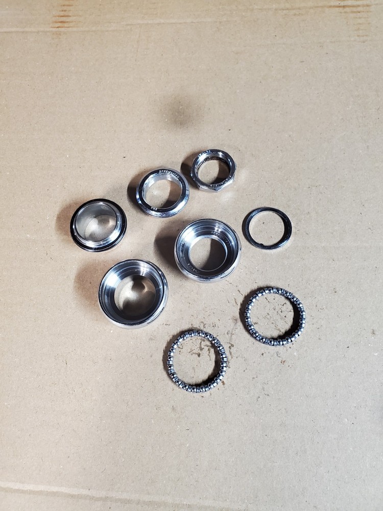Specialized 1" Threaded Steel Headset