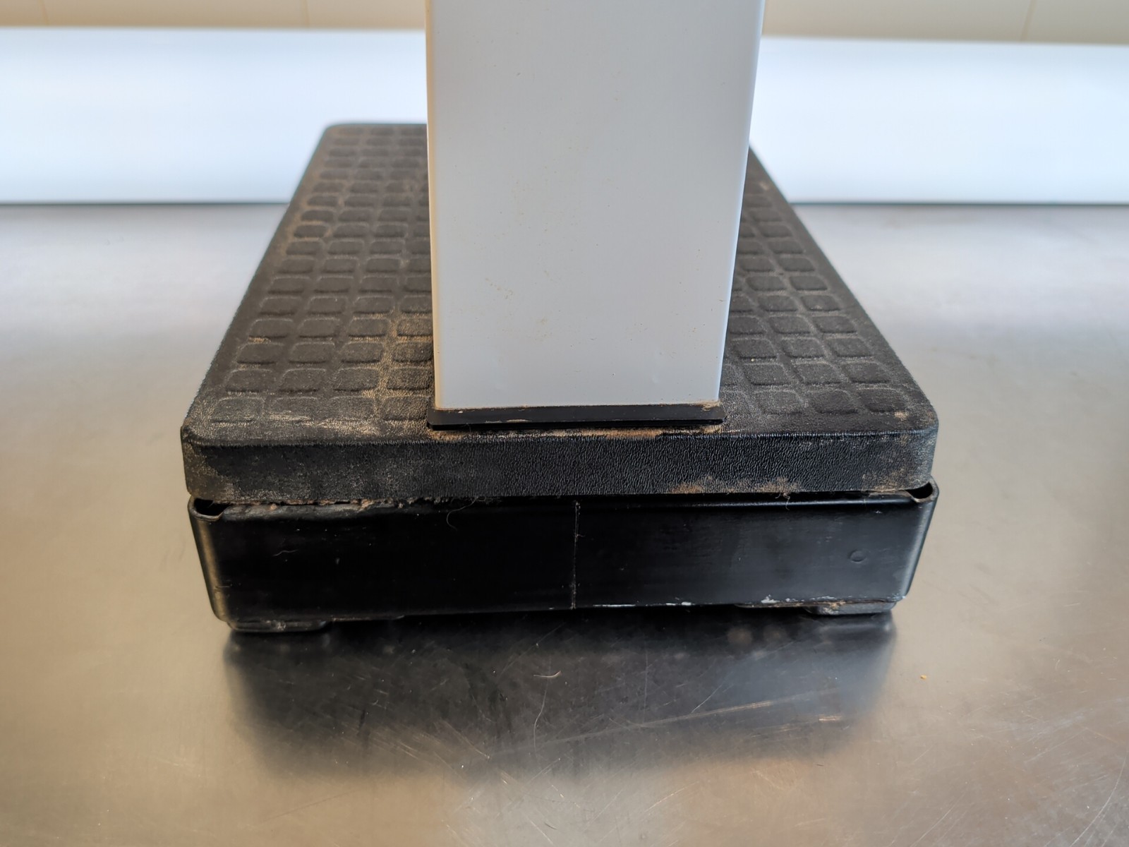 Vintage HEALTH O METER Doctor's Scale Office Style Weight 350lb Model 230BP