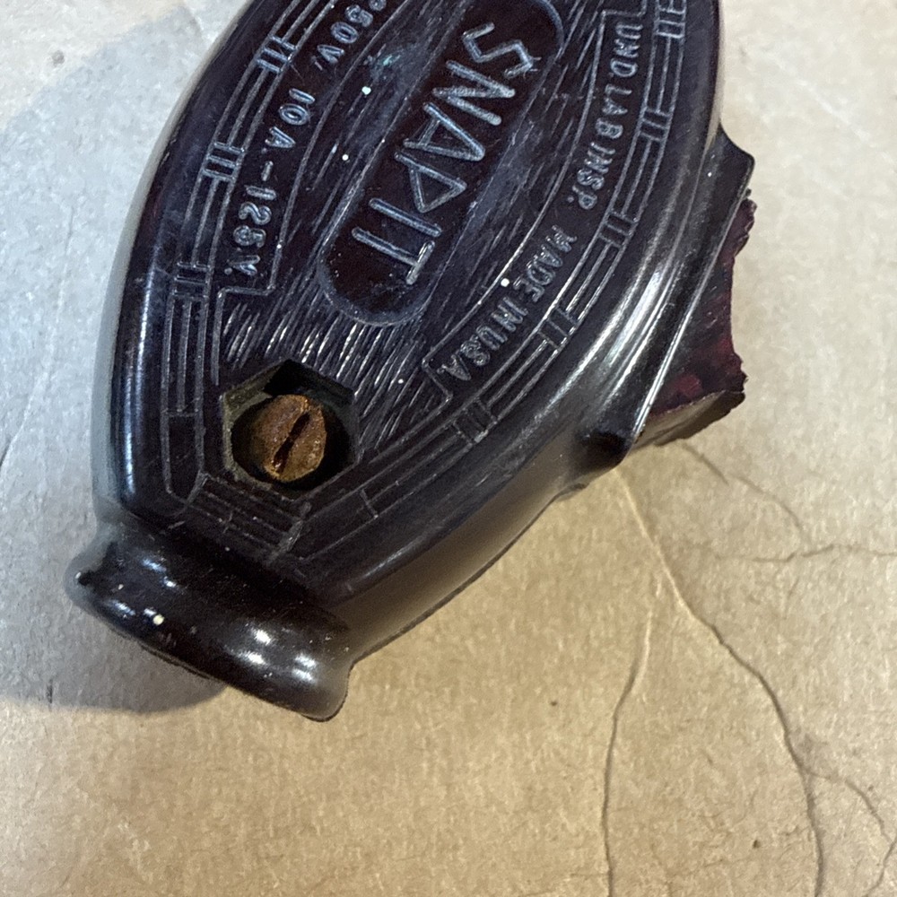 Snap It Switch Bakelite Vintage