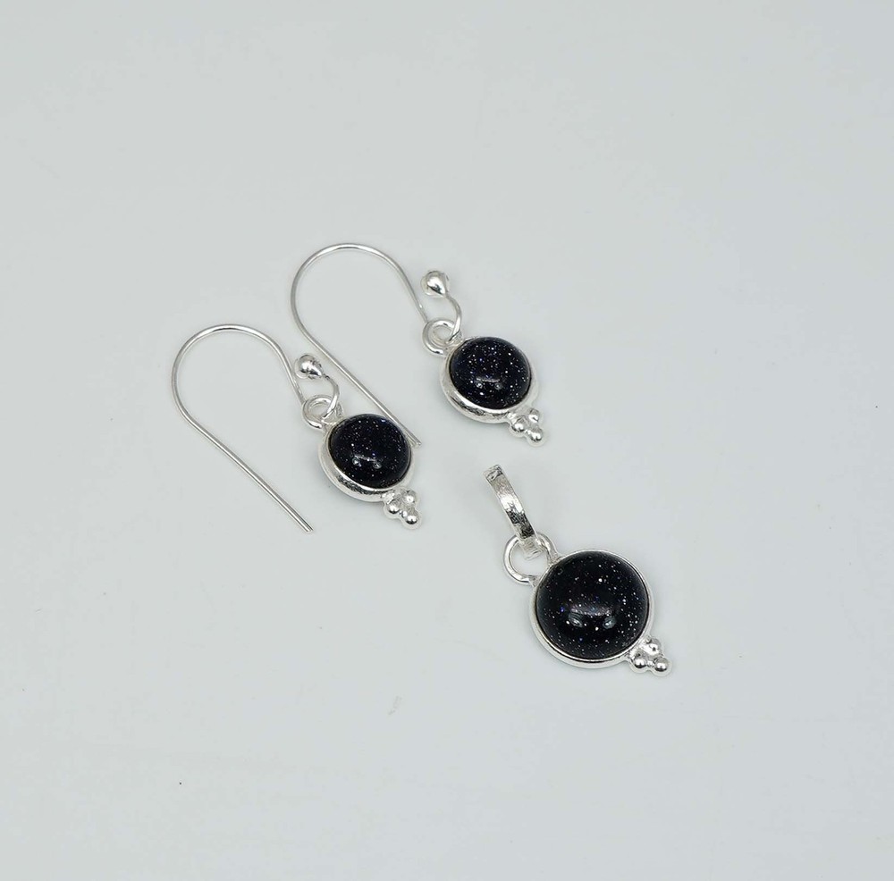 925 Solid Sterling Silver Blue Sunstone Hook Earring Pendant Set