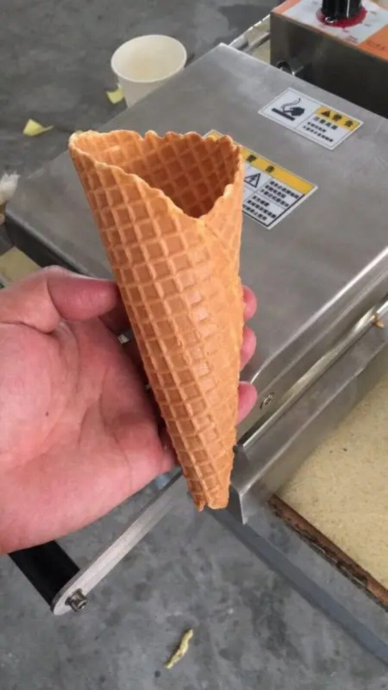 Egg Roll Machine Crisper 1MM Grain Handmade Egg Roll Machine Ice Cream