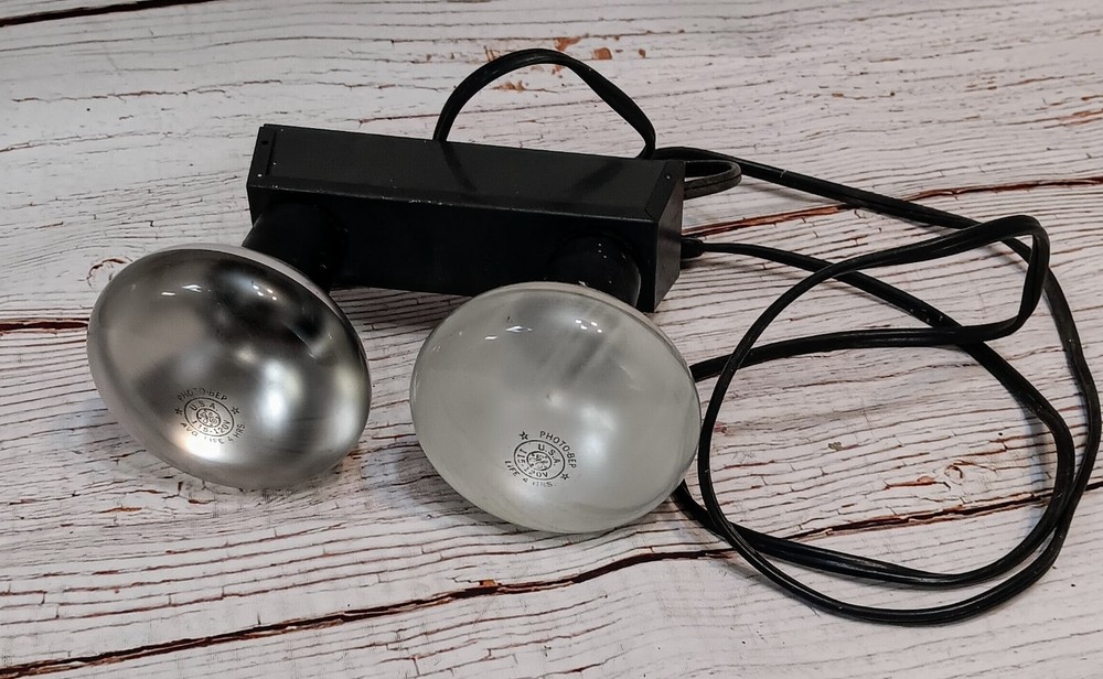 Sears Model 8818 Dual Spotlight Utility Light with Switch, Works