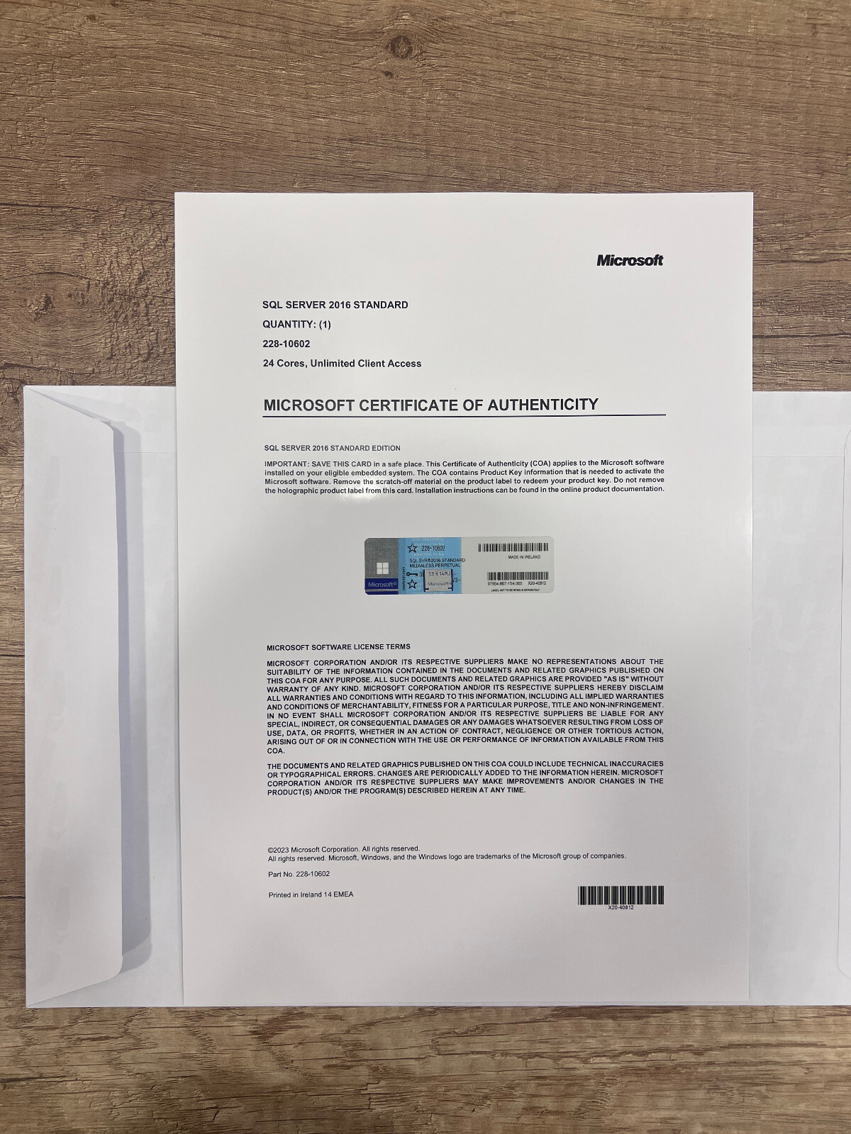 Microsoft SQL Server 2016 Standard 24 Core License unlimited User CALs 228-10602