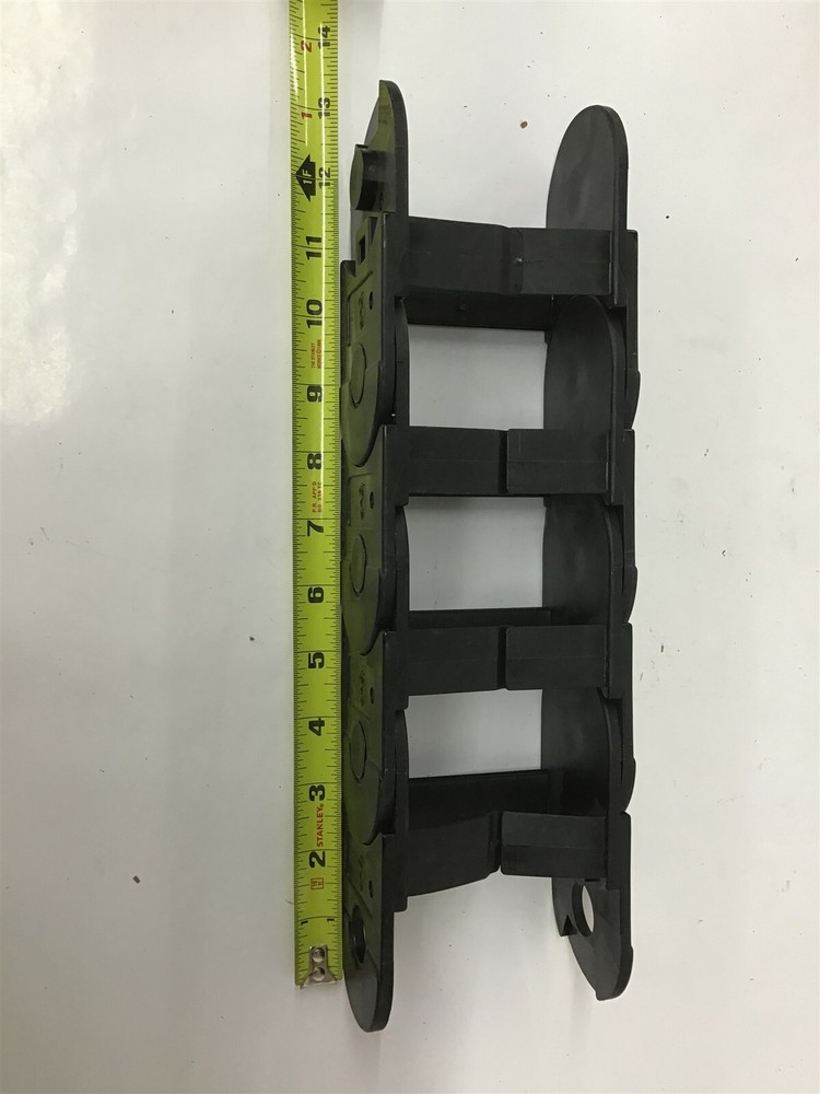 Igus E300.075.150 Cable Chain 1' L