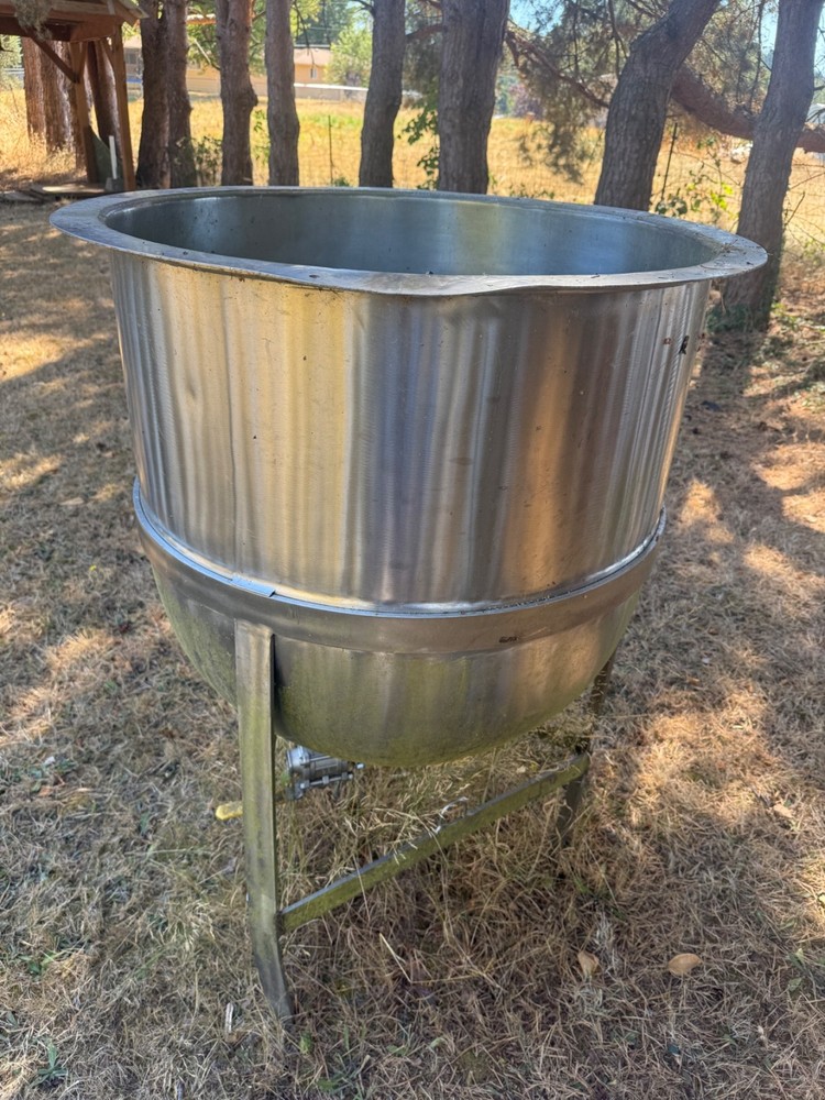 60 gallon stainless jacketed kettle