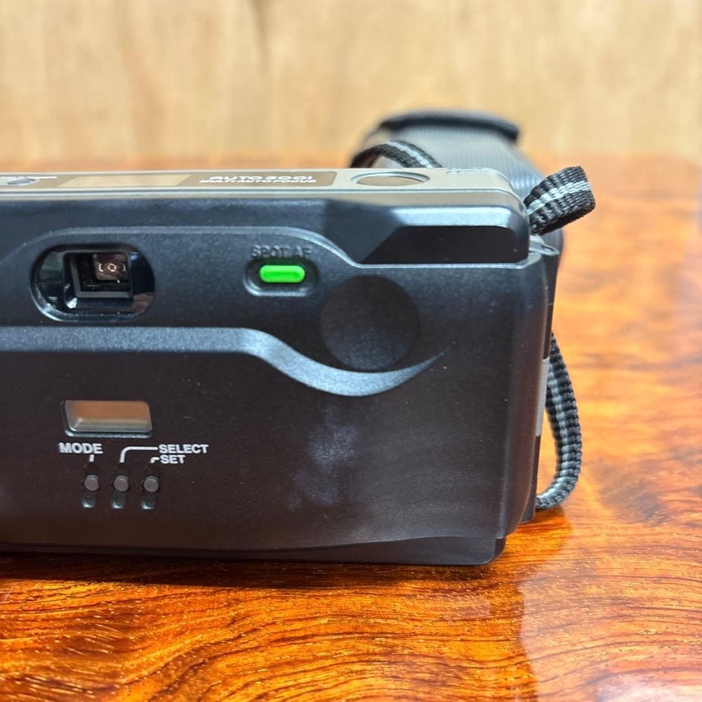 CHINON Auto 3001 Multi Auto Focus Black Fully Automatic Compact Camera 35mm