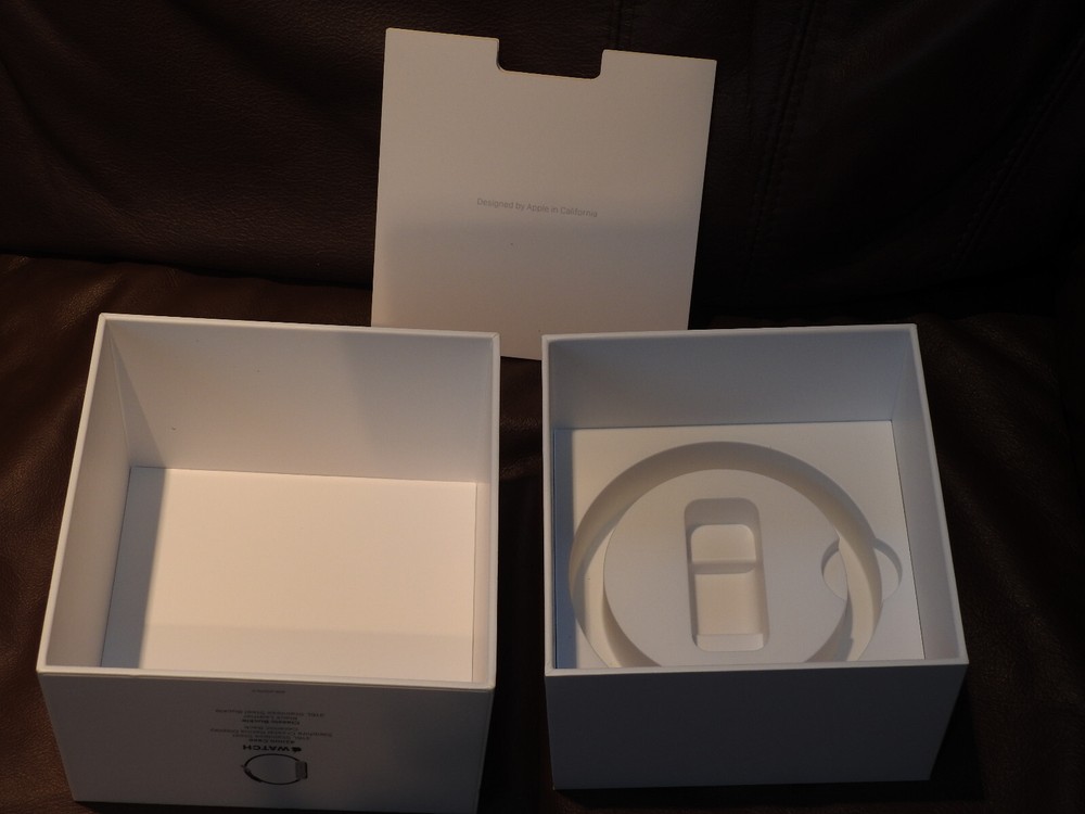 1ST GEN APPLE WATCH Model A1554 BOX EMPTY, BOX ONLY MANUAL SLEEVE- ALSO EMPTY