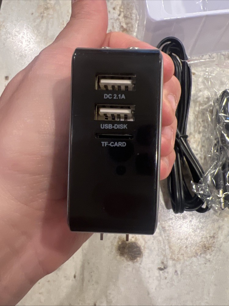 Bluetooth 5.3 Audio Adapter Stereo Wireless Receiver/transmitter. H6