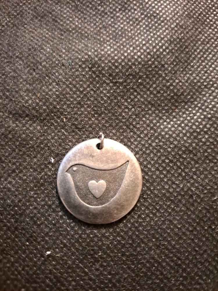 HMK. LIC PENDANT OR TOKEN! e6638UXX