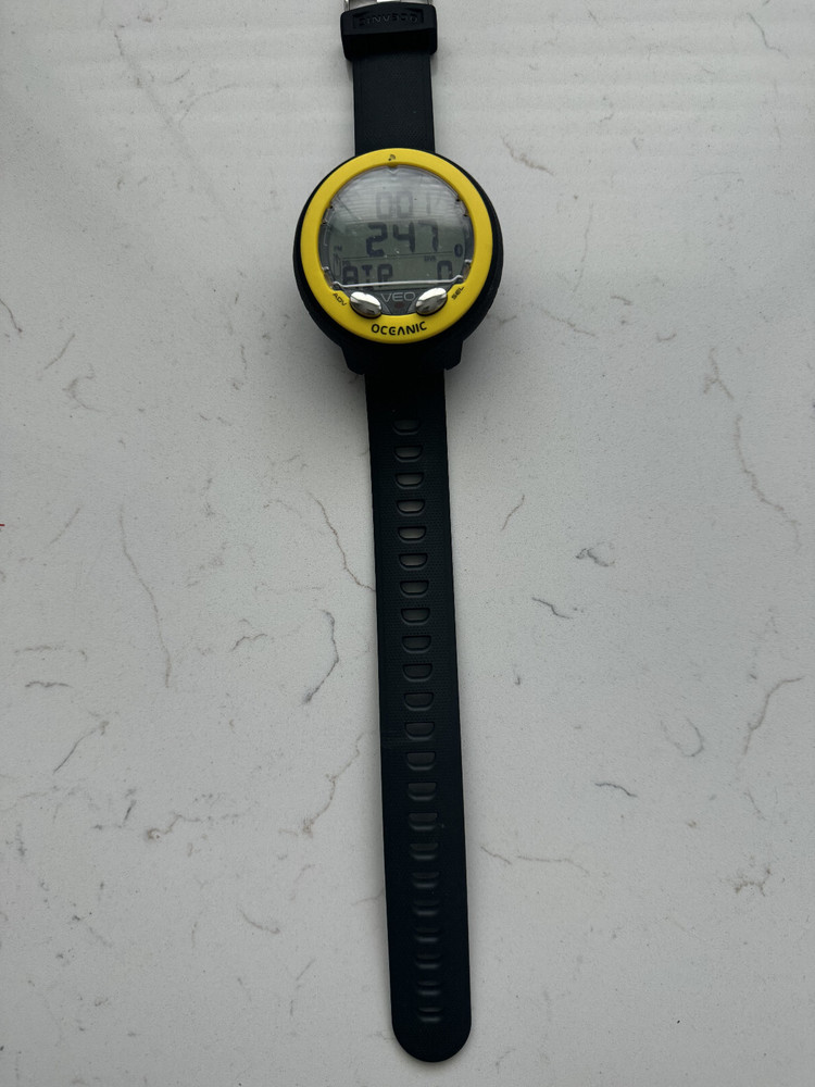 Oceanic VEO 4.0 Wrist Computer