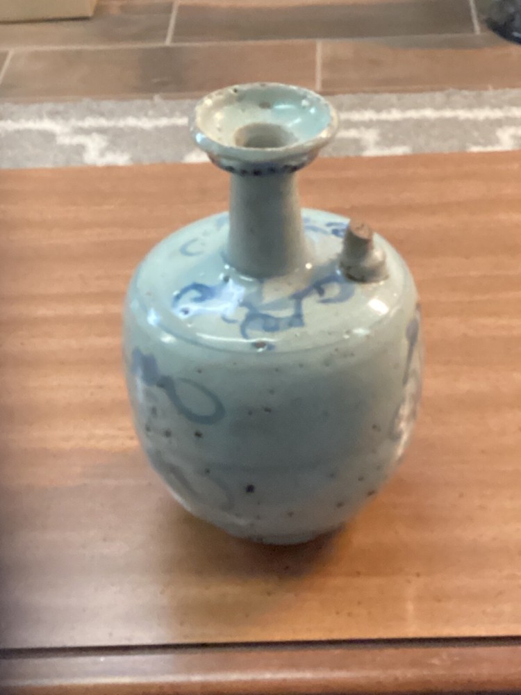 Vintage Chinesse Wine Container