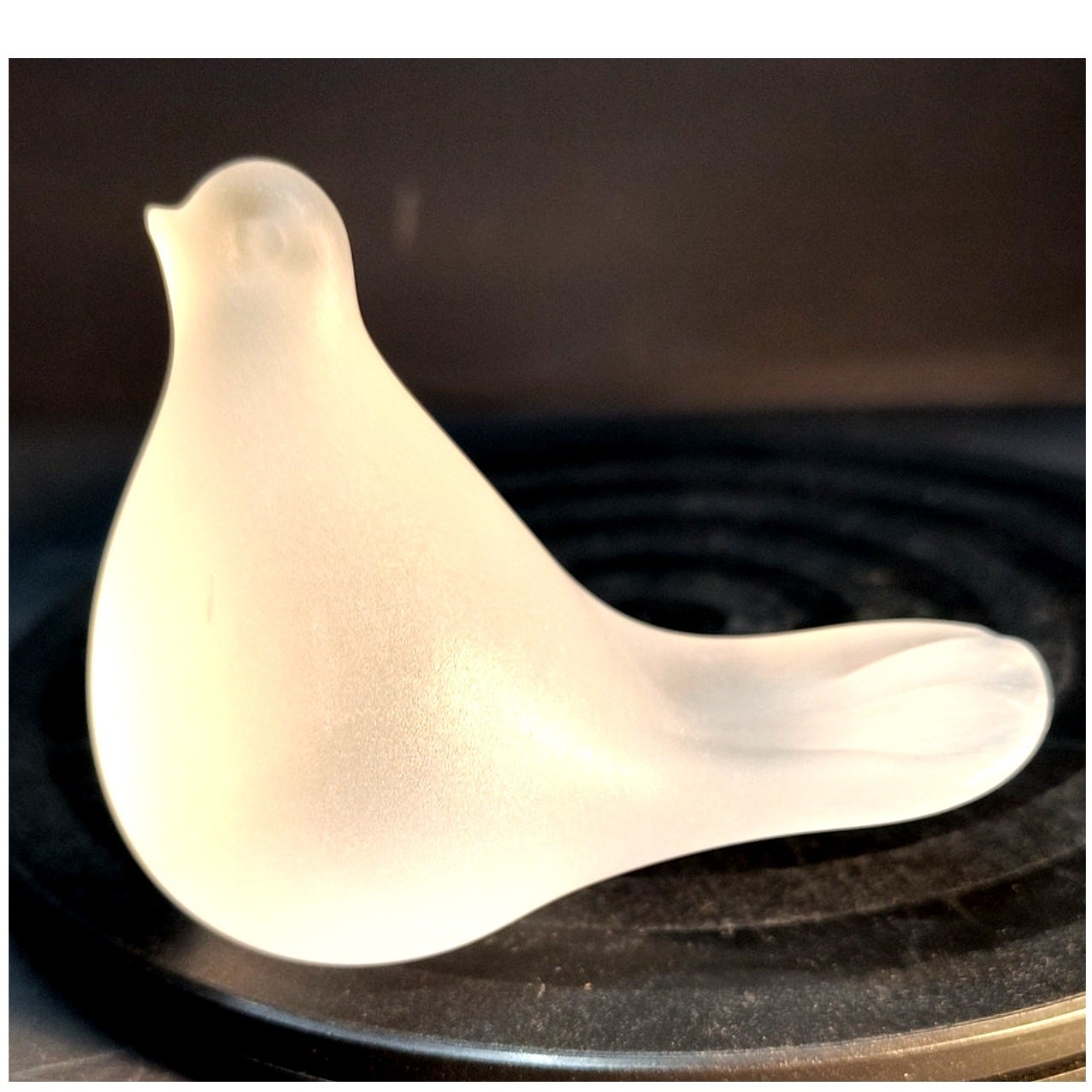 154. Frosted glass Bird Figurine