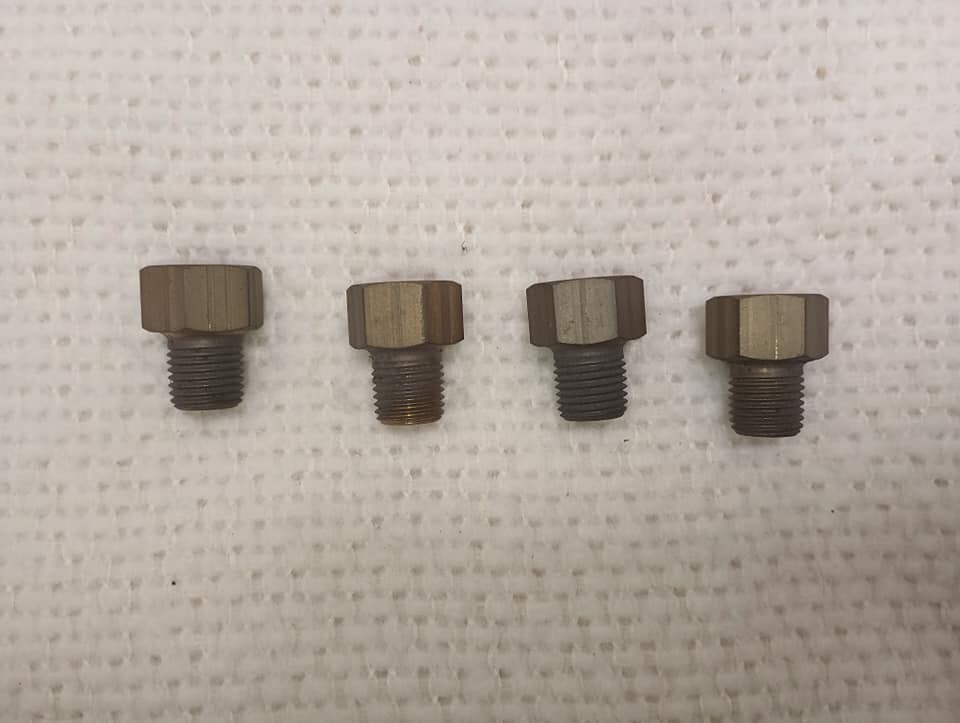 PCM PLEASURECRAFT MARINE ENGINE FITTING R024146