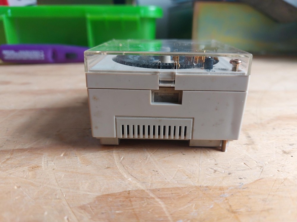 Toshiba CT DAS Timer OMRON H2F-DF Used