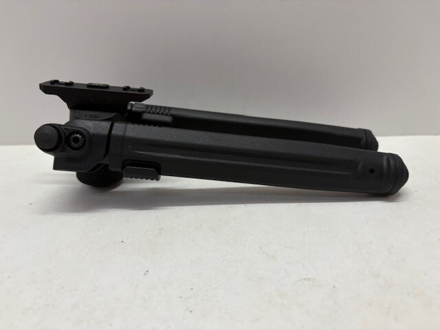Magpul MAG951 M-LOK Adjustable Bipod