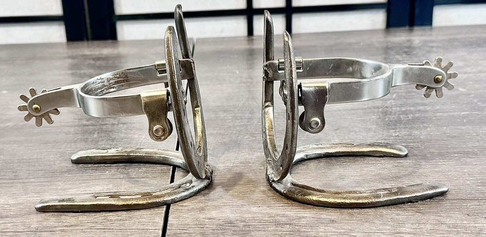 Diamond Horseshoes & Spurs Bookends