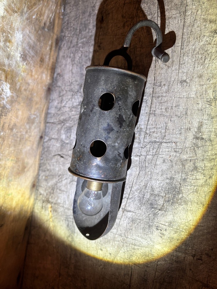 1930's British Industrial Work Lamp for Refurbishment
