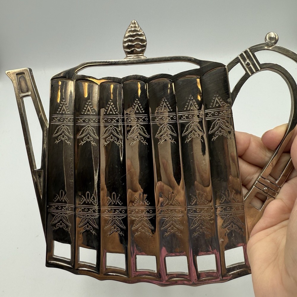 1992 Godinger Silver-Plated Teapot Pot Holder