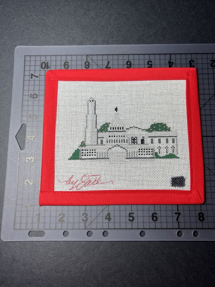 HAND PAINTED NEEDLEPOINT ORNAMENT CANVAS, WASHINGTON DC, 18CT