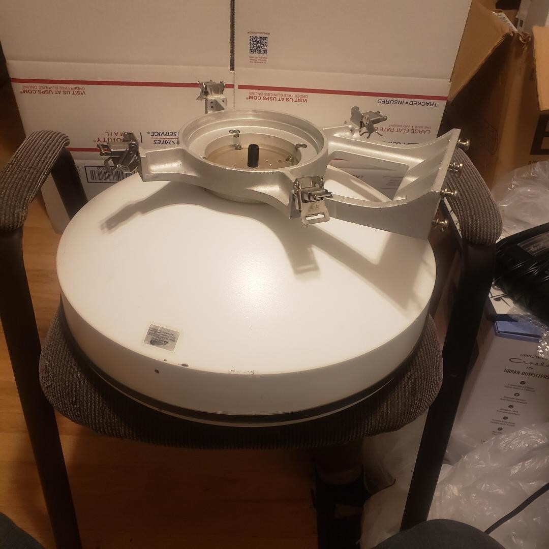 ANTENNA RADIOWAVES 23GHZ Model HPLP1 523S SN-243 Army ? Military ?