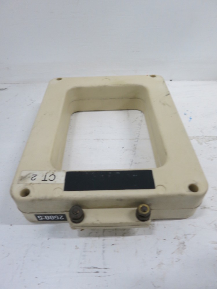 Instrument Transformers 562-252 Current Transformer Ratio 2500:5A CT 2500 - 5