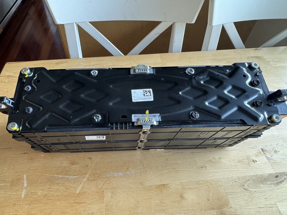 24V 2.4Kw or 48V 4.8Kw by using 2 CELL Interlocking modules EV RV NCM 2P6S