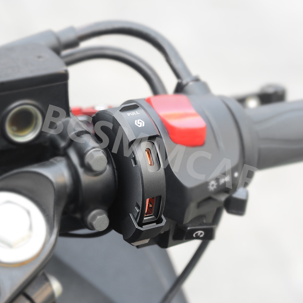 Motorcycle USB Type-C Fast Charger Power Adapte Waterproof Handlebar Mounting