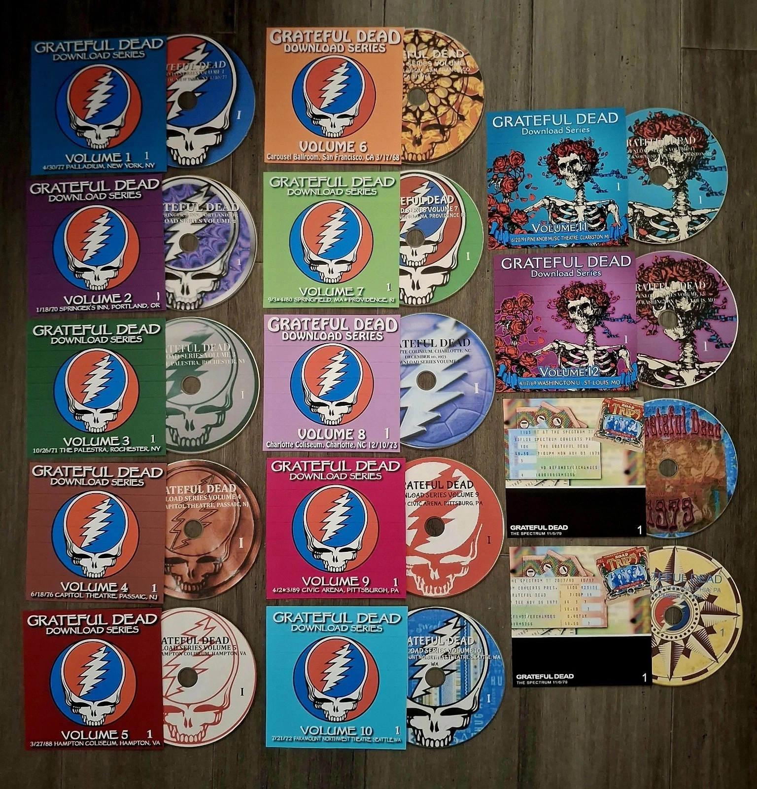 Grateful Dead Download Series 13 Volumes w/ Bonus Discs 38 CDRs
