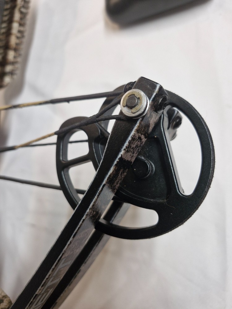 Barnett Whitetail Pro Crossbow Kit w/ Scope, TriggerTech Trigger, CCD -...(2178)