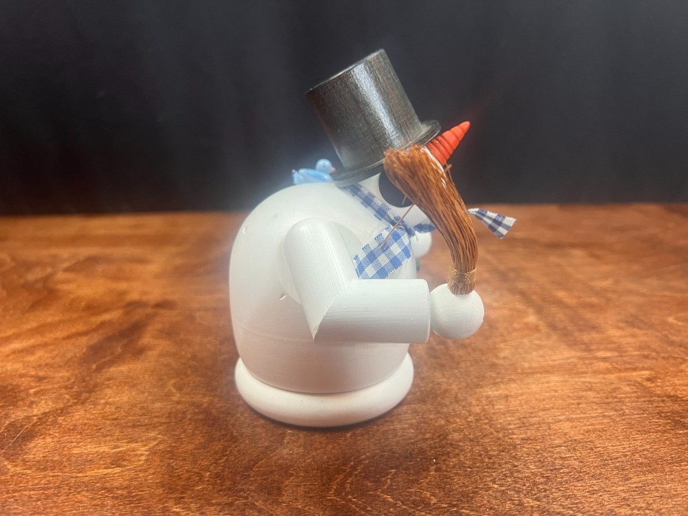 KWO Happy Snowman German Smoker *missing base*
