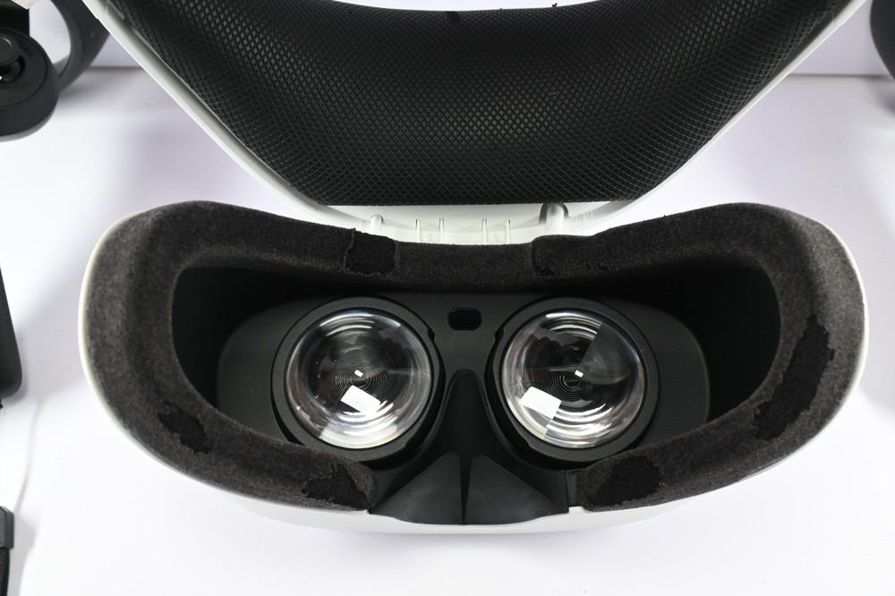 Dell Visor Mixed Wireless Virtual Reality Gaming Headset VR SET + 2x Controllers