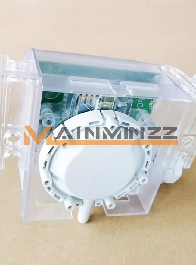 ONE NEW Siemens QBM3120-3 difference pressure sensor