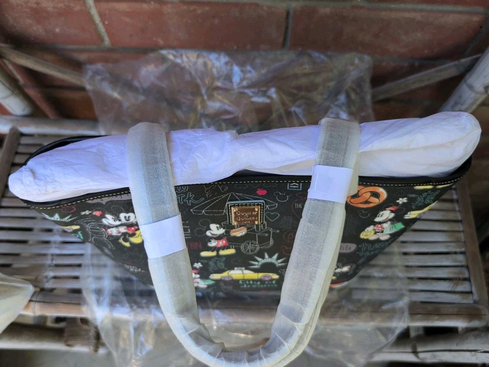 Disney Dooney & Bourke New York City Mickey & Minnie Mouse Tote Bag NWT