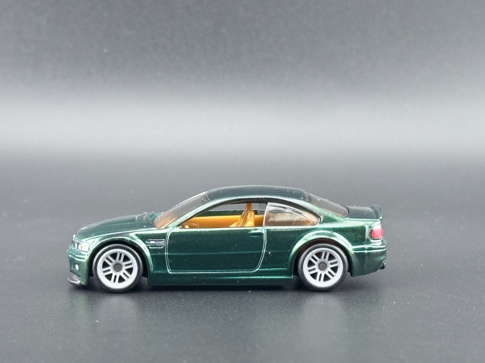 Hot Wheels BMW M3 E46 Green Power Trip FPY86-961 R 1/64