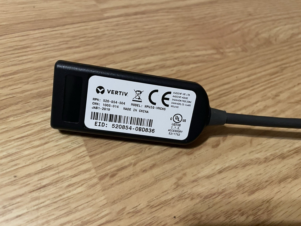 Vertiv MPUIQ-VMCHS Cable KVM? Switch BN10-131