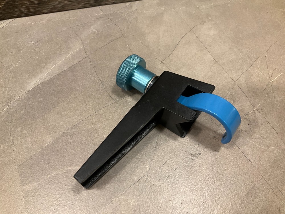 Racermate Computrainer Head Controller Handlebars Blue Mount Holder