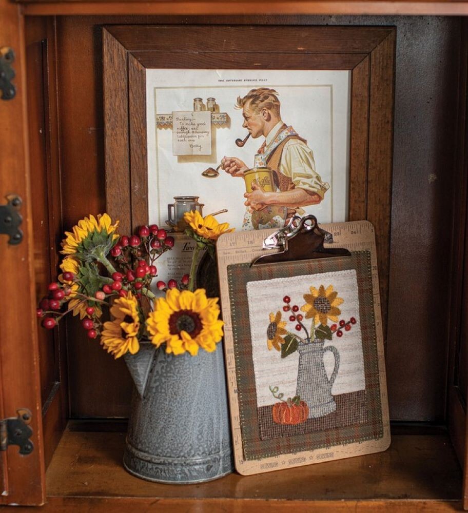 {PRIMITIVE QUILTS & PROJECTS MAGAZINE} FALL 2022 ISSUE (4 issues contact)